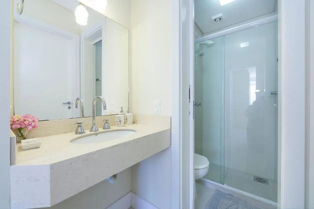 Aluguel Apartamento 3 Quartos Sendo 1 Suite Bombas Sc Bombinhas Brazílie